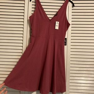 Express Mini Dress (dark pink)